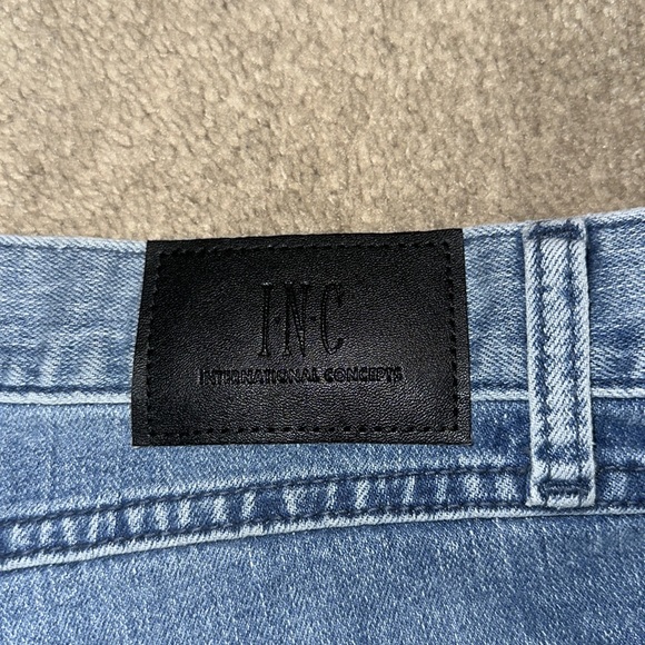 Men’s INC jeans - Picture 8 of 8